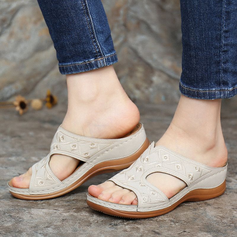 Kobiety Hafty Open Toe Wygodne Casual Slip On Letnie Sandały Na Koturnie