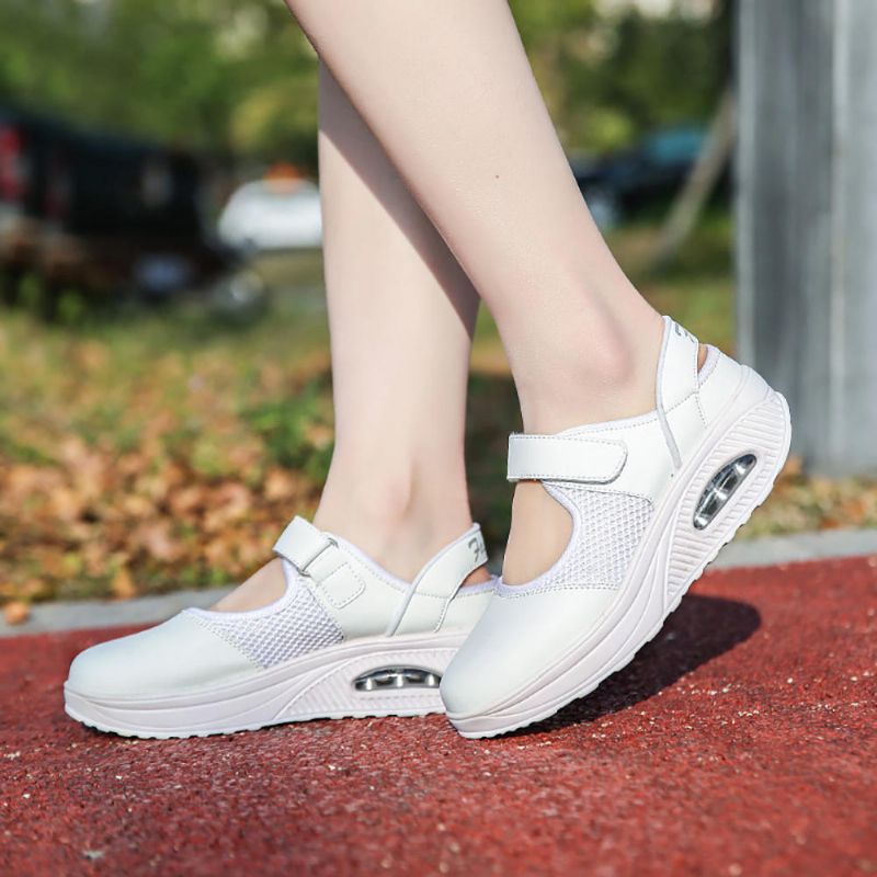Kobiety Łączące Lekką Platformę Na Co Dzień Trampki